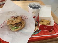 -塔斯汀中国汉堡(徐汇汇京广场店)