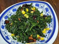 炝拌灰灰菜-秦忆浓岐山臊子面(扶风店)