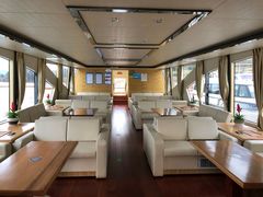 -千岛湖希尔顿休闲艇俱乐部