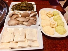-俊家铁锅炖鱼(丹东店)