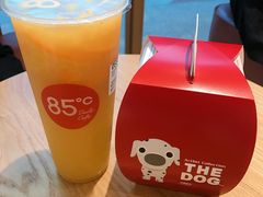 -85度C(生甜甜圈研究工坊·上海平凉店)