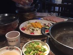 -猪啊牛呀羊啊铜盘烤肉(正大广场店)