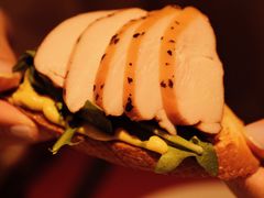 低温慢烤罗勒鸡胸肉-ZAFFERANO西班牙海鲜饭(上海首店)
