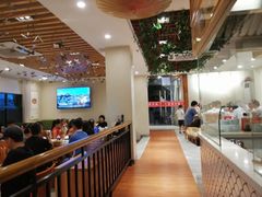 大堂-丹江口渔村·湘味厨房(桃园店)