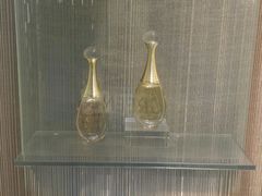 -DIOR迪奥(德基广场女装店)
