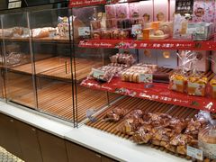 -巴黎贝甜(昆城广场店)