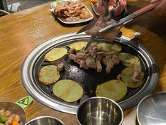 -·缸桶屋·韩式牛肋条自助烤肉(西湖D11店)