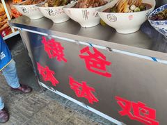 -张公桥美食街