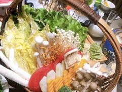 -享月汤皇·海鲜小火锅·聚会(曲江创意谷店)