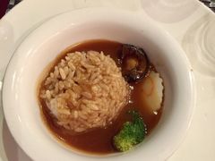 -荣誉国际酒店-云顶旋转餐厅