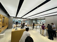 -DJI大疆(深圳华强北曼哈授权体验店)