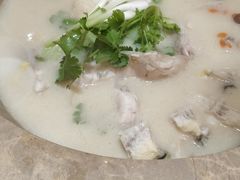 -鲜呦蒸汽石锅鱼(北辰路店)