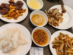 -天宜隆蘑菇宴火锅(石景山旗舰店)