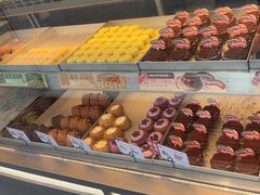 -读酥世家(松江新城地铁站店)