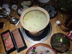 -捞围鲜·港式打边炉(海阳路店)