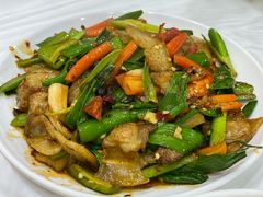 -乡土特色.冷锅鱼.牦牛肉汤锅