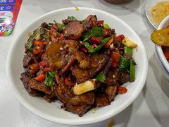 -独一佳老胡湘菜馆(矿山路店)