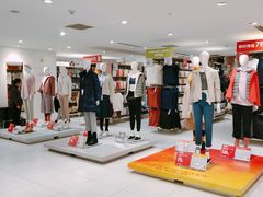 -优衣库(上海正大广场店)