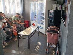 等位区-南门头上美食街