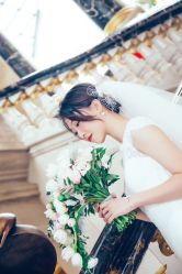 -GRACE KELLY婚纱与礼服(天津店)