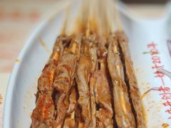 -威记烧嘢·南宁烧烤·超级生牛(绿地店)