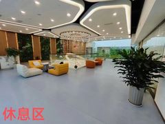 -英派斯健身旗舰店(海信国际中心馆)