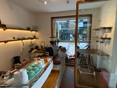 -Line 咖啡(石厦花园店)