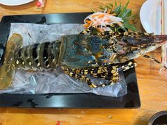 -拉威海鲜市场