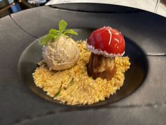 榛子樱桃蛋糕-瑞吉酒店 · Elba 欧尔巴意大利餐厅· 精致意餐·云端聚会