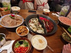 -萍姐火锅·公路夜市(武汉首店)