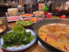 -萍姐火锅·公路夜市(武汉首店)