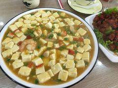 -绿岛酒楼(小海地店)