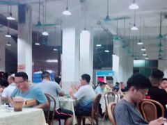 大堂-标记美食新鲜猪杂(兴南大道店)