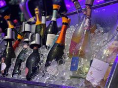 -OZONE 顶楼酒吧(香港丽思卡尔顿酒店)