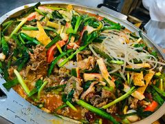 牛肉八带蟹棒鱼饼综合锅-京玉菲饭店(李村店)