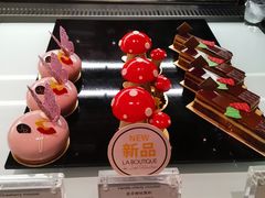 -Salon de The de Joel Robuchon(外滩18号店)