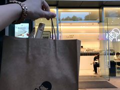 门面-喜茶(上海泰禾大厦店)