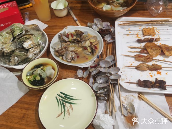 小红桶烧烤(烟台芝罘医院总店)图片
