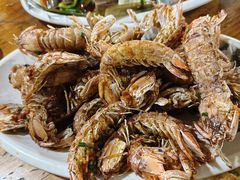 -三亚火车头万人海鲜广场