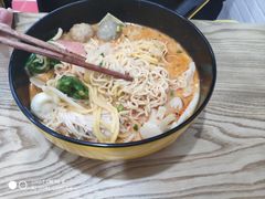 -小谷姐姐麻辣拌·麻辣烫(北辰店)