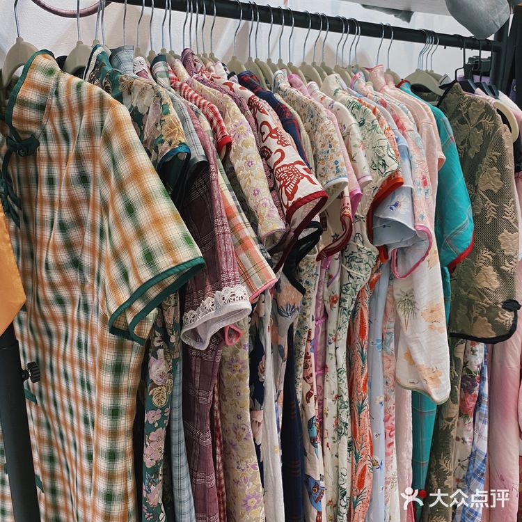 🕰Vintage探店|据说是武汉旗袍最多的古着店🏮