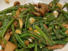 -小菜园新徽菜(宜兴八佰伴店)