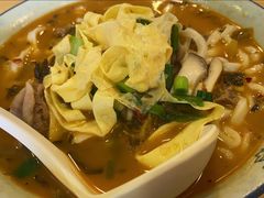 老酸菜牛肋条面-阿彬生炒牛肉面(解放路店)