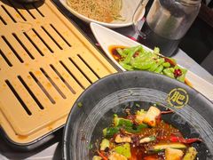 -肥肥虾庄·金牌油焖大虾(汉口城市广场店)