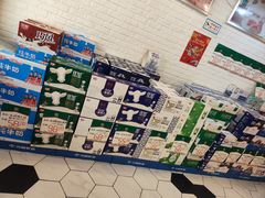 -光明牛奶棚(南泉店)