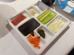 臻品八位鸭小料-范家小馆·四代传承烤鸭店(紫竹桥店)