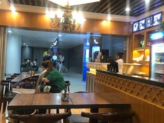 大堂-陇兴楼兰州拉面(西安咸阳国际机场店)