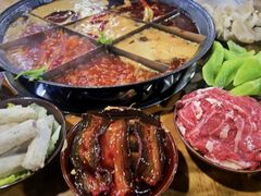 -正南齊北重庆老火锅(光华村直营店)