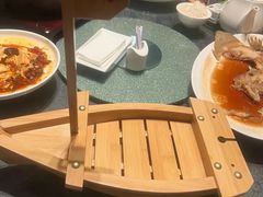-粤尚腾香居中餐厅(首都机场希尔顿店)