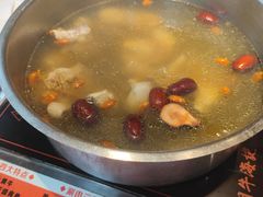 -潮牛海记•潮汕牛肉火锅•醉鸡煲•粿条汤(通北路店)